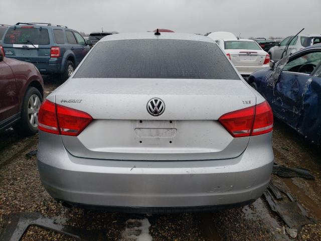 Photo 6 from auction – 2014 VOLKSWAGEN PASSAT S with VIN 1VWAT7A30EC073613