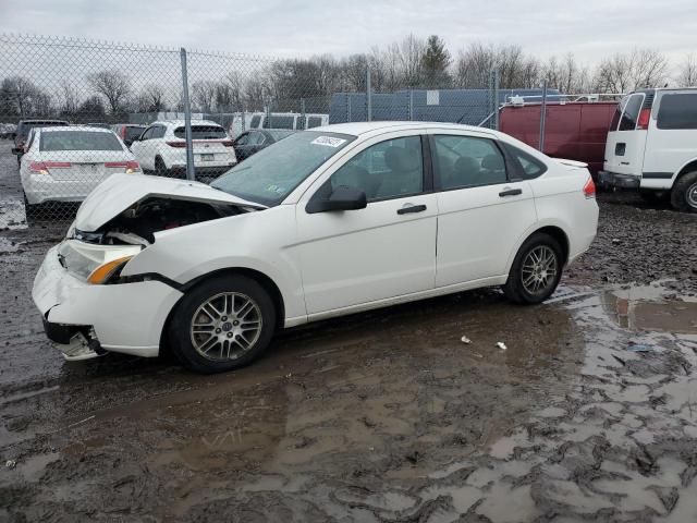 FORD FOCUS SE 2010 with VIN 1FAHP3FN8AW207825 - Photo from auction