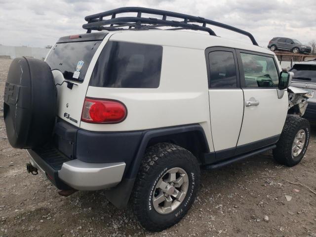 Photo 3 from auction – 2011 TOYOTA FJ CRUISER with VIN JTEBU4BF4BK103897