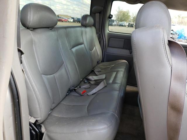 Photo 10 from auction – 2005 CHEVROLET SILVERADO with VIN 1GCEC19T25Z318785