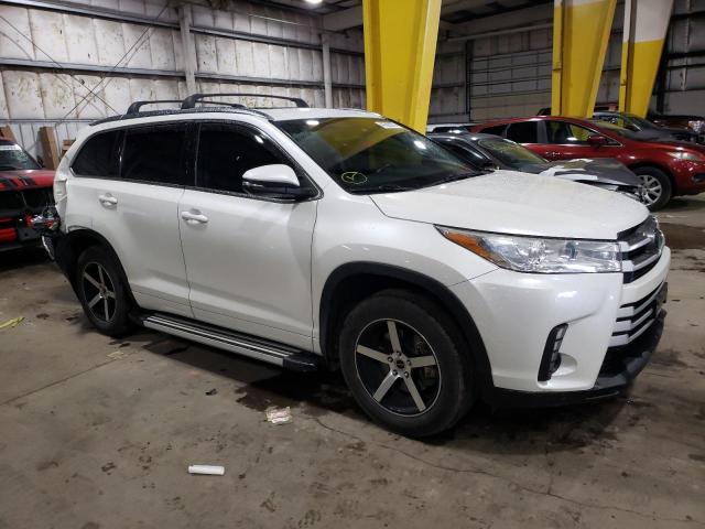 Photo 4 from auction – 2017 TOYOTA HIGHLANDER with VIN 5TDJZRFHXHS514703