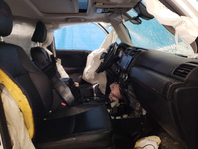 Photo 7 from auction – 2022 TOYOTA 4RUNNER SR with VIN JTERU5JR2N5997353