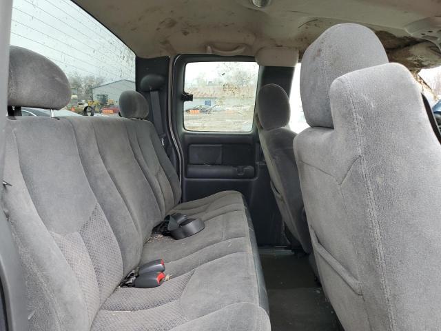 Photo 10 from auction – 2003 CHEVROLET SILVERADO with VIN 2GCEK19V431309287