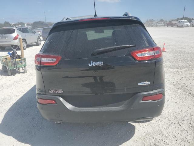 Photo 6 from auction – 2017 JEEP CHEROKEE L with VIN 1C4PJLCB2HW560377