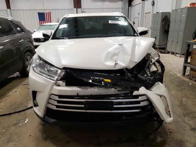 Photo 5 from auction – 2018 TOYOTA HIGHLANDER with VIN 5TDJZRFH3JS525533