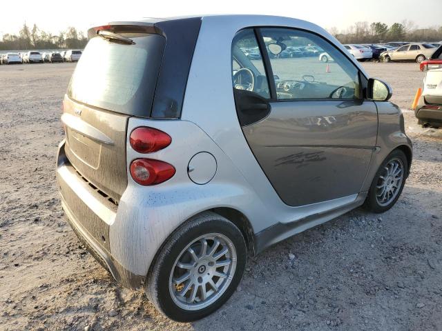 Photo 3 from auction – 2013 SMART FORTWO PUR with VIN WMEEJ3BA1DK586908