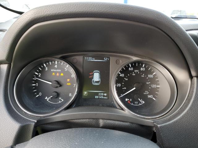 Photo 9 from auction – 2017 NISSAN ROGUE S with VIN 5N1AT2MT2HC781654