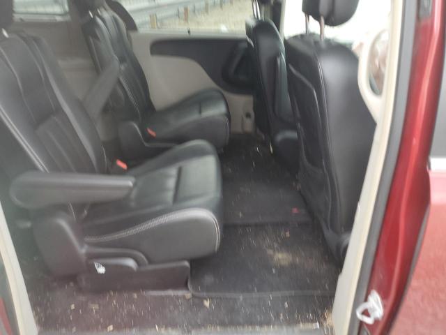 Photo 11 from auction – 2016 CHRYSLER TOWN & COU with VIN 2C4RC1BG3GR208310