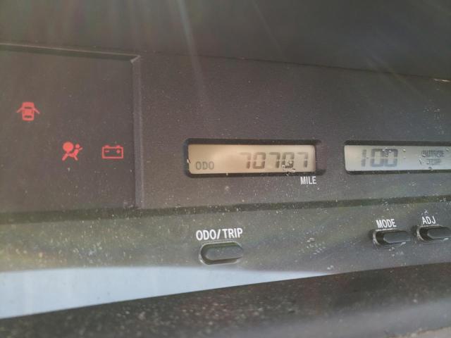 Photo 9 from auction – 2002 TOYOTA AVALON XL with VIN 4T1BF28B22U236004
