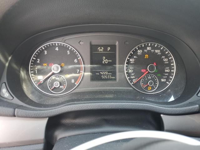 Photo 9 from auction – 2014 VOLKSWAGEN PASSAT S with VIN 1VWAS7A31EC034726