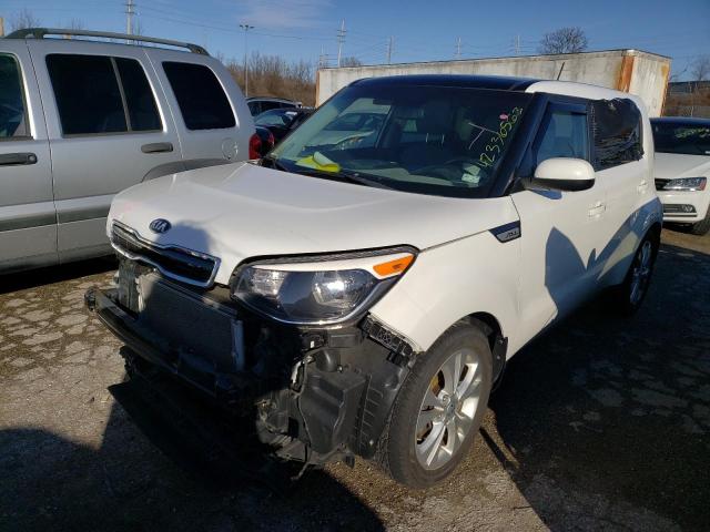 KIA SOUL + 2016 with VIN KNDJP3A58G7372733 - Photo from auction