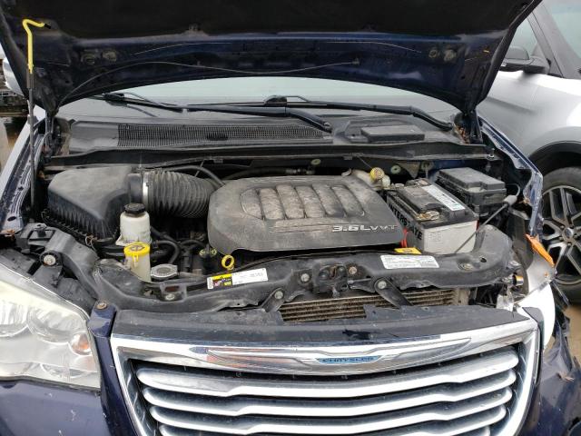 Photo 11 from auction – 2013 CHRYSLER TOWN & COU with VIN 2C4RC1CGXDR647546