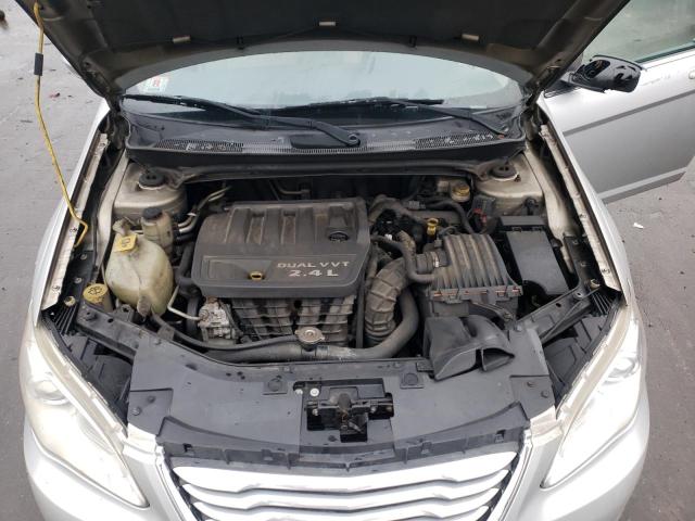Photo 11 from auction – 2012 CHRYSLER 200 LX with VIN 1C3CCBAB6CN289638