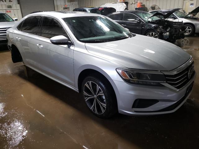 Photo 4 from auction – 2021 VOLKSWAGEN PASSAT SE with VIN 1VWSA7A37MC004796