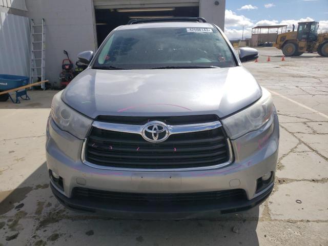Photo 5 from auction – 2016 TOYOTA HIGHLANDER with VIN 5TDZKRFH0GS186665