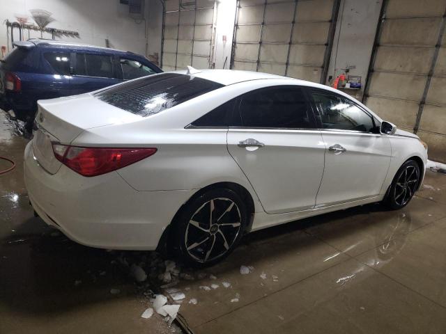 Photo 3 from auction – 2011 HYUNDAI SONATA SE with VIN 5NPEC4AC1BH238541