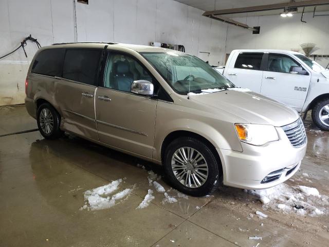 Photo 4 from auction – 2014 CHRYSLER TOWN & COU with VIN 2C4RC1CG1ER409490