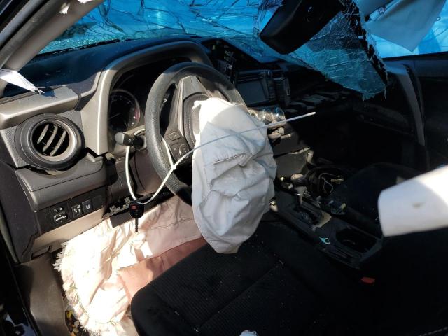 Photo 8 from auction – 2018 TOYOTA RAV4 LE with VIN 2T3ZFREV7JW468402