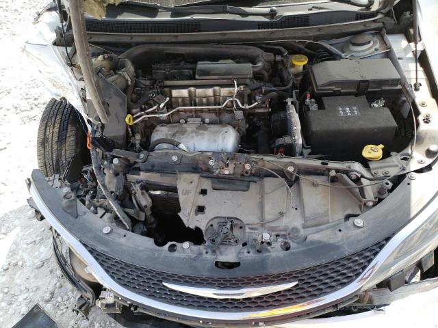 Photo 11 from auction – 2015 CHRYSLER 200 LIMITE with VIN 1C3CCCABXFN699126