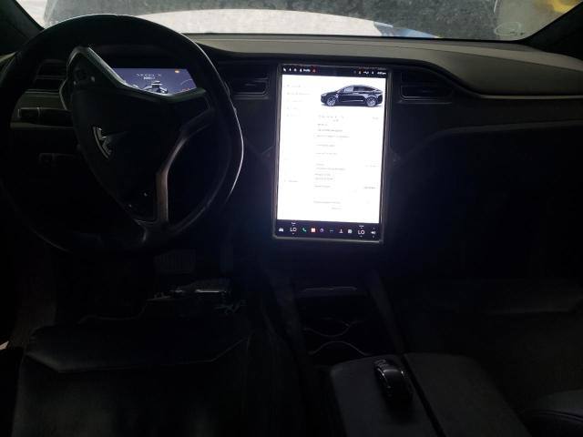 Photo 8 from auction – 2017 TESLA MODEL X with VIN 5YJXCBE24HF068150