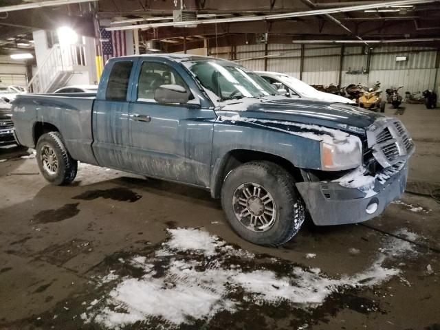 Photo 4 from auction – 2005 DODGE DAKOTA SLT with VIN 1D7HW42N35S161610