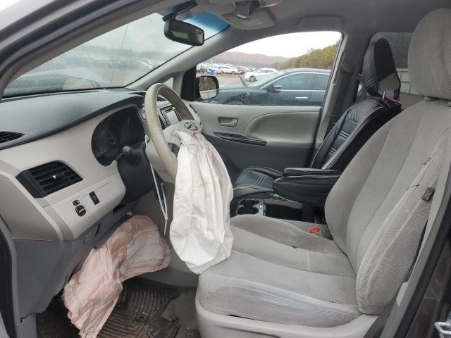 Photo 7 from auction – 2014 TOYOTA SIENNA LE with VIN 5TDKK3DCXES421656