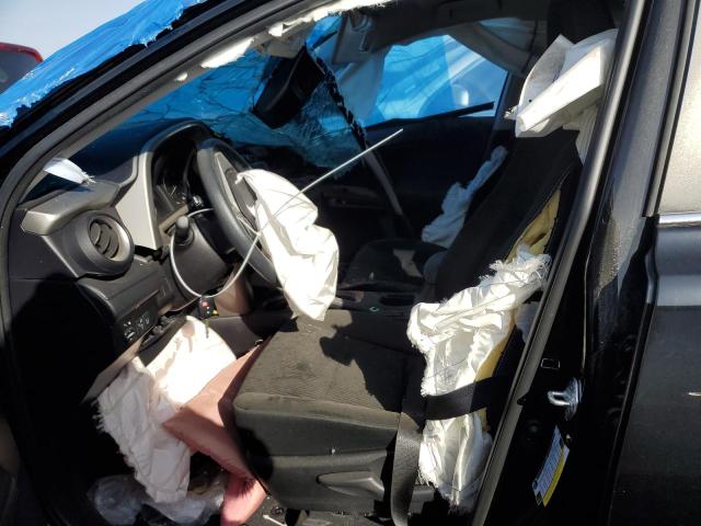 Photo 7 from auction – 2018 TOYOTA RAV4 LE with VIN 2T3ZFREV7JW468402