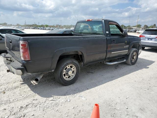 Photo 3 from auction – 2003 CHEVROLET SILVERADO with VIN 1GCHC24133E246752