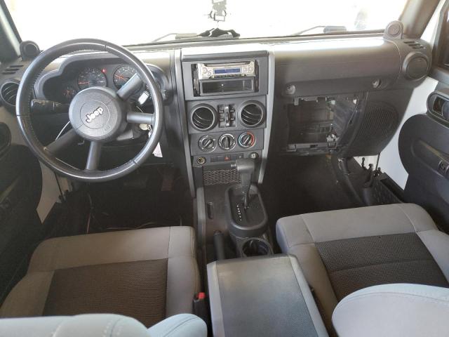 Photo 8 from auction – 2009 JEEP WRANGLER U with VIN 1J4GB39129L737695