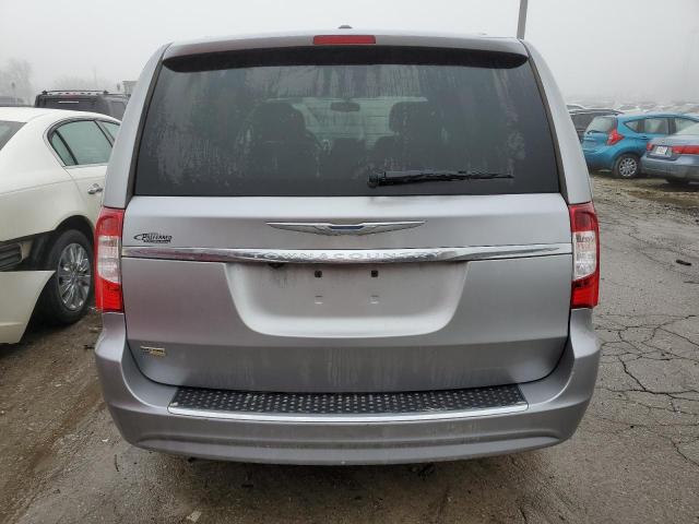Photo 6 from auction – 2016 CHRYSLER TOWN & COU with VIN 2C4RC1BG6GR296480