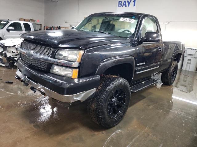 CHEVROLET SILVERADO 2004 with VIN 1GCHC24U54E222397 - Photo from auction