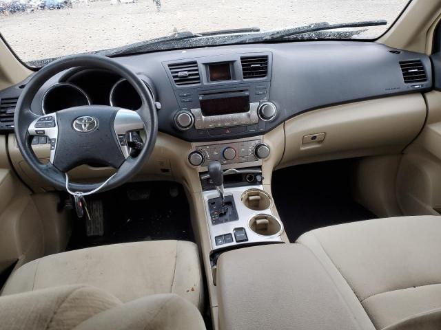 Photo 8 from auction – 2012 TOYOTA HIGHLANDER with VIN 5TDBK3EH0CS142269