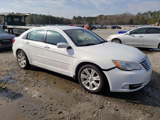 Photo 4 from auction – 2013 CHRYSLER 200 TOURIN with VIN 1C3CCBBB2DN639671