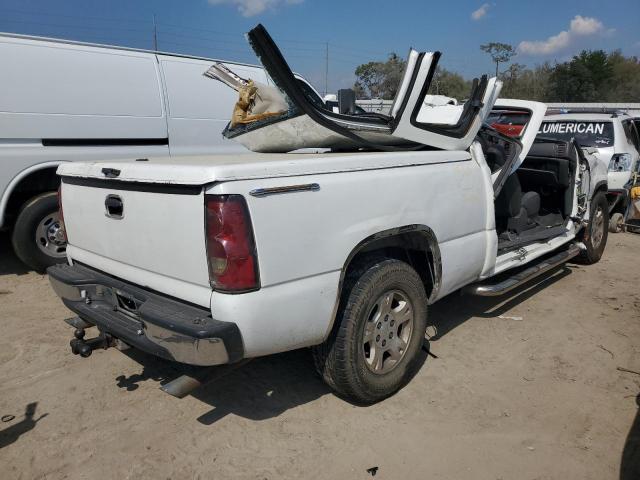 Photo 3 from auction – 2004 CHEVROLET SILVERADO with VIN 1GCEC19X44Z303139