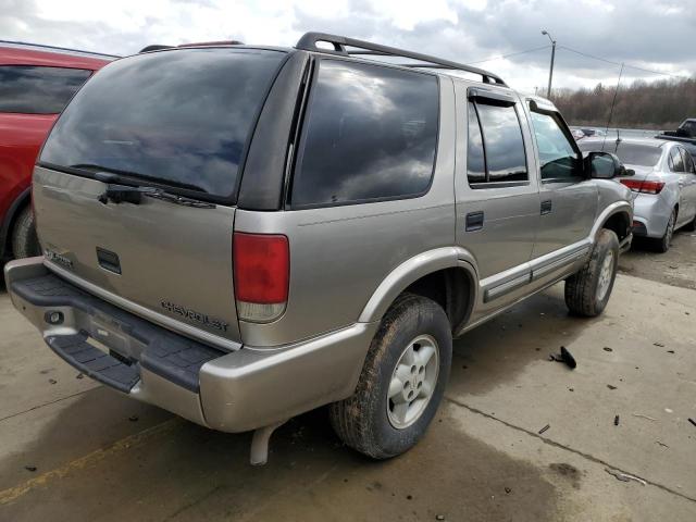 Photo 3 from auction – 2001 CHEVROLET BLAZER with VIN 1GNDT13W512199039