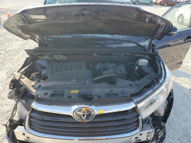 Photo 11 from auction – 2015 TOYOTA HIGHLANDER with VIN 5TDDKRFH8FS183523