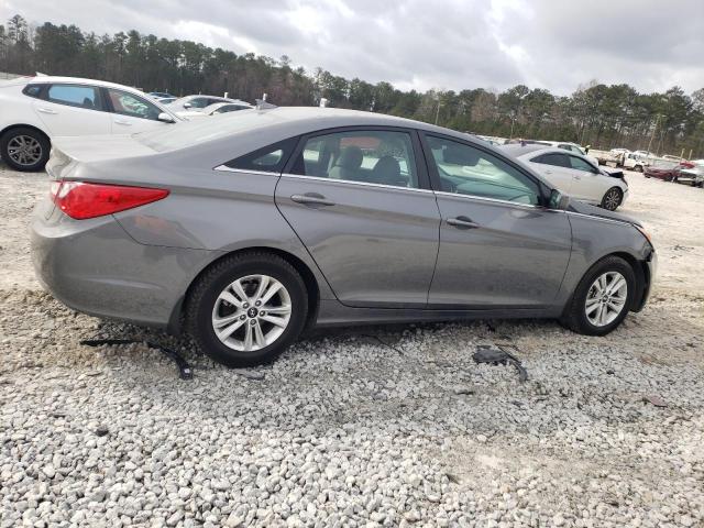 Photo 3 from auction – 2013 HYUNDAI SONATA GLS with VIN 5NPEB4AC7DH755915