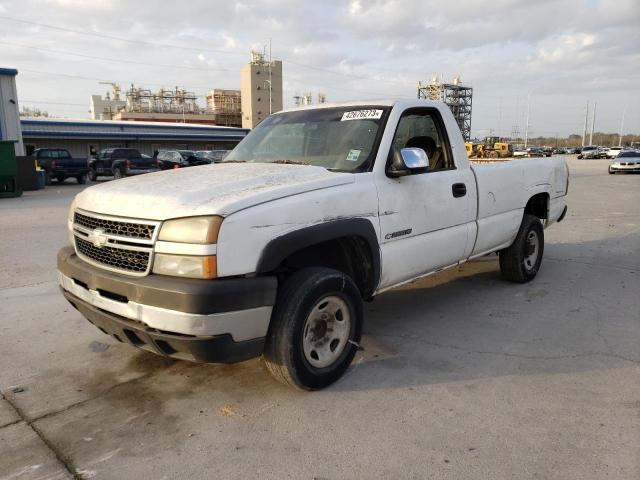 CHEVROLET SILVERADO 2006 with VIN 1GCHC24U26E291115 - Photo from auction