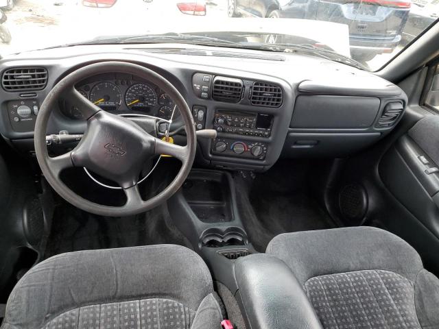 Photo 8 from auction – 2001 CHEVROLET BLAZER with VIN 1GNDT13W512199039