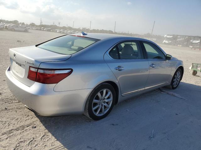 Photo 3 from auction – 2008 LEXUS LS 460L with VIN JTHGL46F185020943