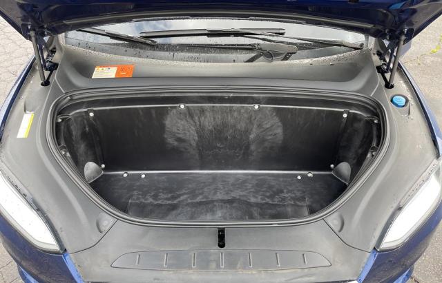 Photo 7 from auction – 2016 TESLA MODEL X with VIN 5YJXCAE29GF031944