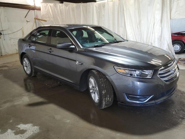 Photo 4 from auction – 2015 FORD TAURUS SEL with VIN 1FAHP2E89FG123584