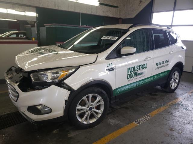 Foto 1 de la subasta – 2018 FORD ESCAPE SE con VIN 1FMCU0GD7JUC18436