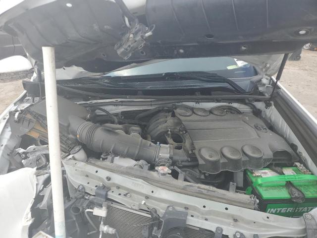 Photo 12 from auction – 2018 TOYOTA 4RUNNER SR with VIN JTEZU5JR5J5170036