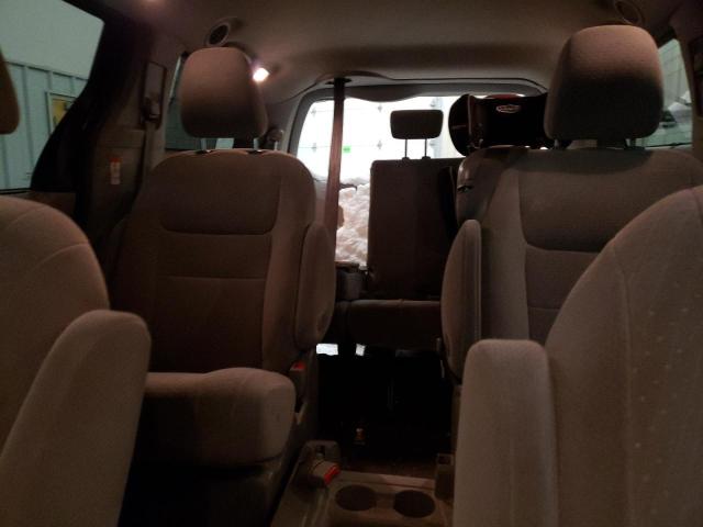 Photo 10 from auction – 2018 TOYOTA SIENNA LE with VIN 5TDKZ3DC6JS945490