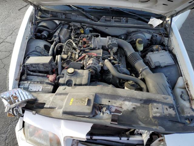 Photo 11 from auction – 2008 FORD CROWN VICT with VIN 2FAFP71V28X103335