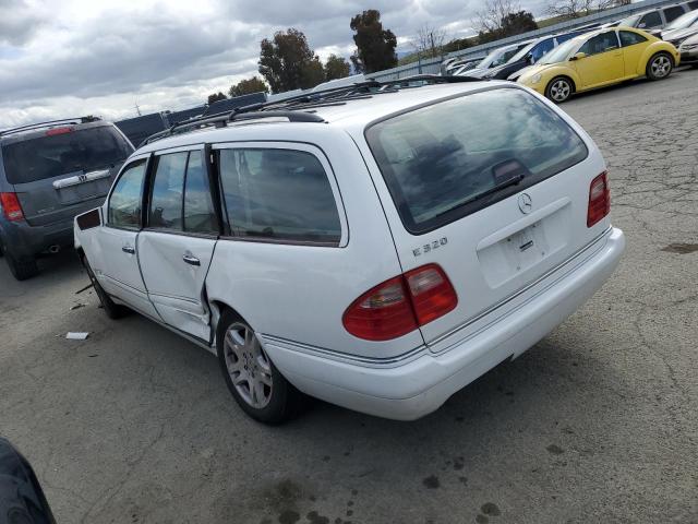 Photo 2 from auction – 1999 MERCEDES-BENZ E 320 with VIN WDBJH65F1XA795530