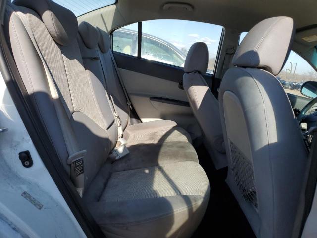 Photo 10 from auction – 2010 HYUNDAI ACCENT GLS with VIN KMHCN4AC9AU457975