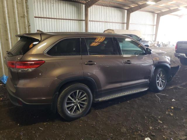 Photo 3 from auction – 2019 TOYOTA HIGHLANDER with VIN 5TDKZRFH1KS333386