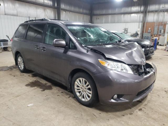 Photo 4 from auction – 2013 TOYOTA SIENNA XLE with VIN 5TDYK3DC9DS299235